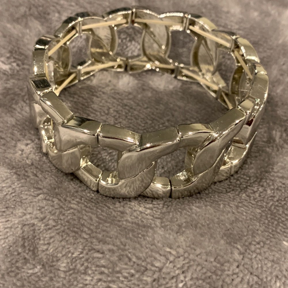 Silver Chain Link Bracelet